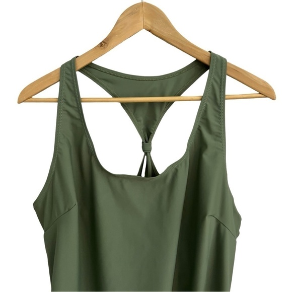 Tank Swimsuit Top for Women, Athletic, Swimsuit, Modest Tank Top Size X-L - Picture 1 of 3
